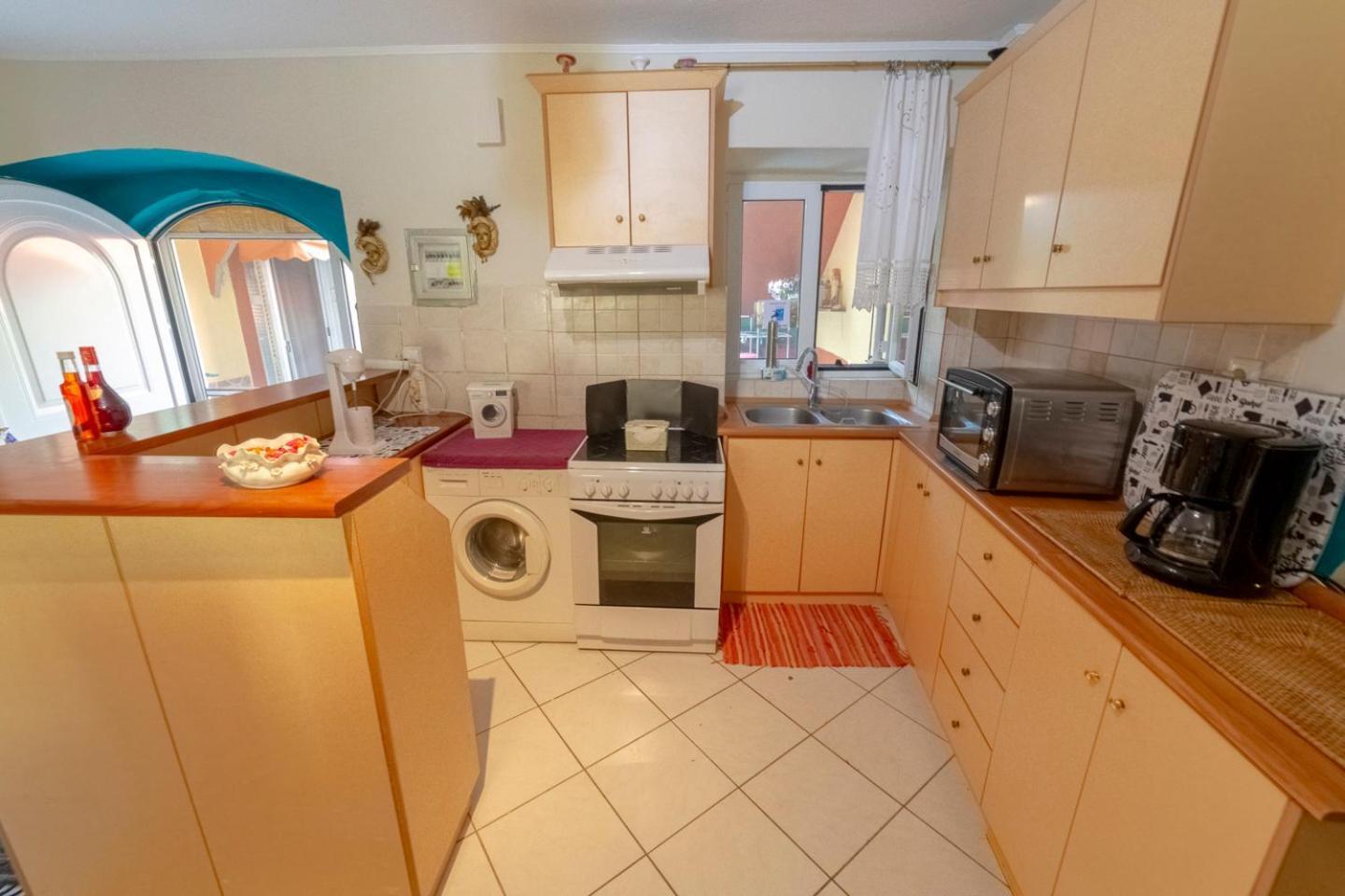 Krasa 2Bedroom Apartment Ágios Matthaíos Eksteriør billede